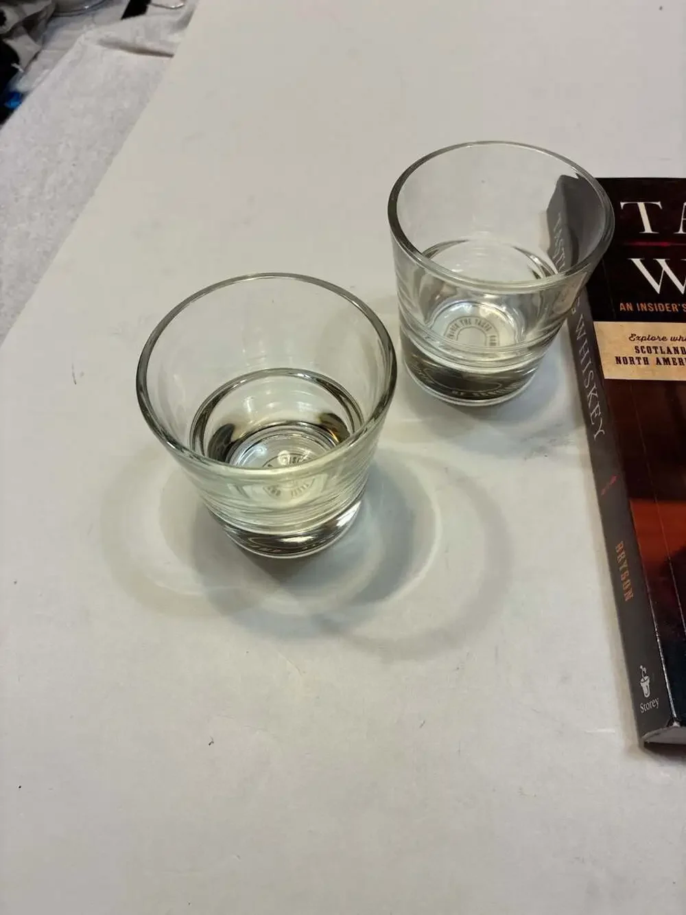 Tasting Whiskey: An Insider's Guide to the Unique Pleasures of the World's Fines